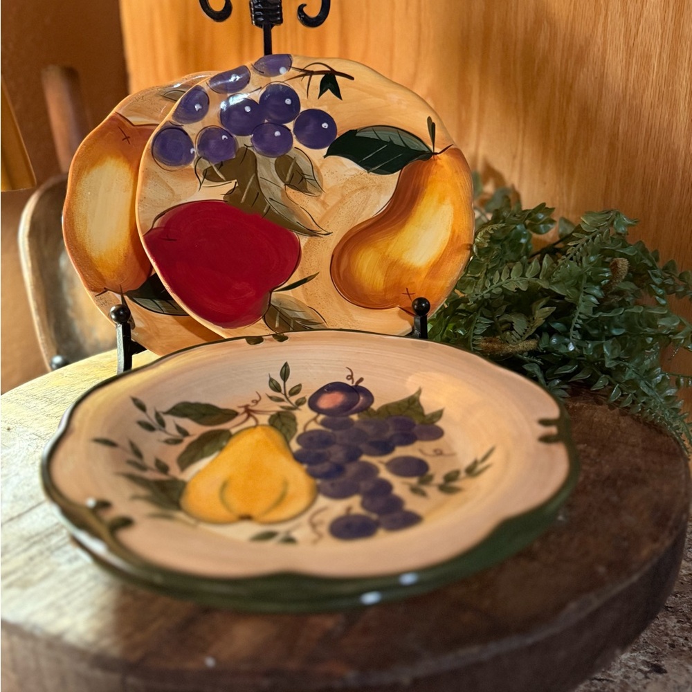 Home Trends Ceramic Fruit Pattern Pottery Plates, Set of 4, 8.5 Inch Round